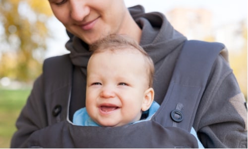 What Is Babywearing And What Are The Benefits? dad